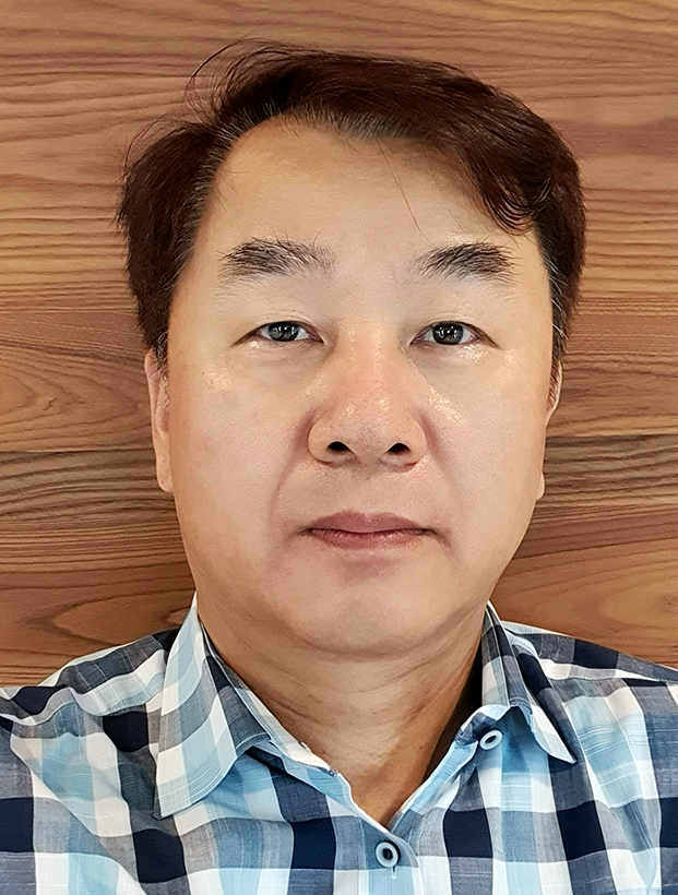 권 영 현 사진